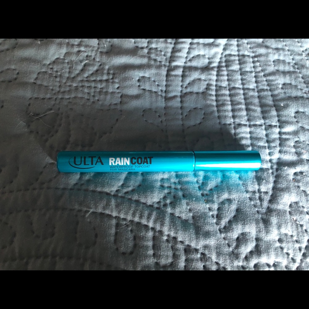 Waterproof mascara